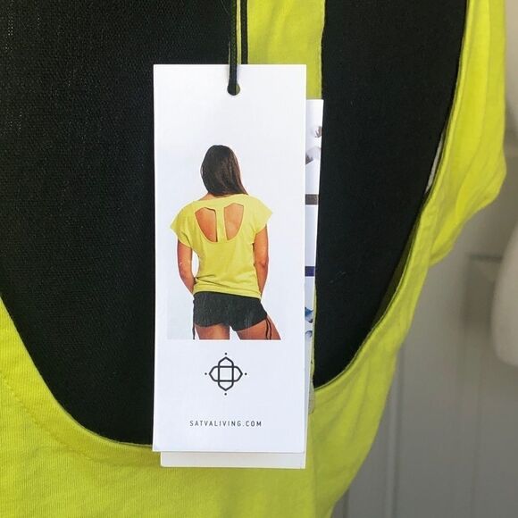 ⭐️3 for $30 Citrine Tamira Macrame Tee by SATVA - Picture 4 of 5